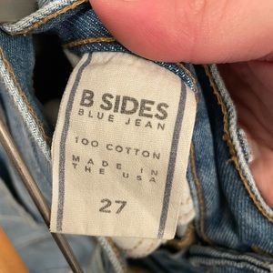 B Sides Arts Jean